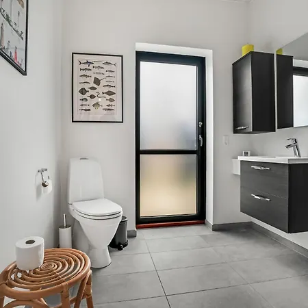 Holiday home 4 Bedroom Gorgeous In *