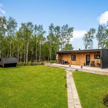 Holiday home 4 Bedroom Gorgeous In
