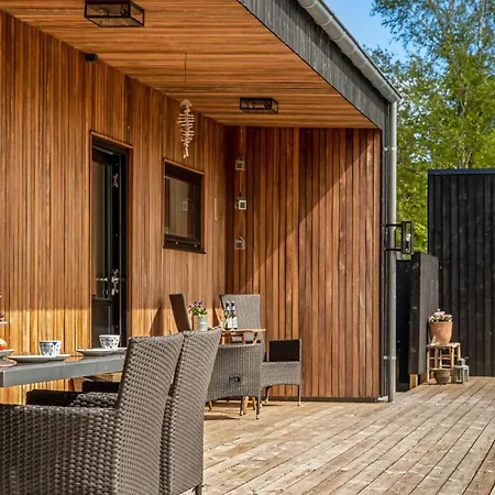 Holiday home 4 Bedroom Gorgeous In